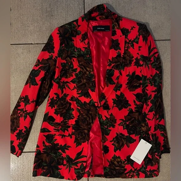 New with tags! Zara Women's Red and Brown Floral Blazer - Picture 1 of 1